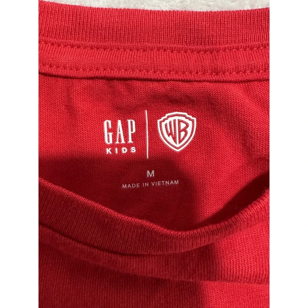 Gap Kids Warner Brothers Shirt Size Medium Red Long Sleeve Raised‎ By Elves NWT